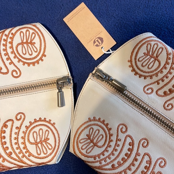 NEW Anthropologie Italian Cowboy boots cream with stitching size 7 (37.5) - Picture 8 of 9